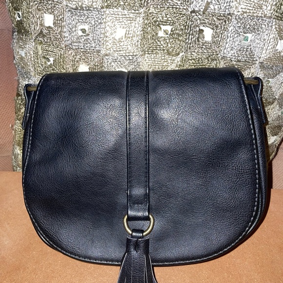 T-Shirt & Jeans Handbags - NWOT T-shirt & Jeans brand mini hobo style crossbody bag
